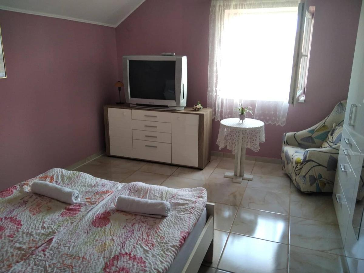Szemi ház Apartman Sárvár Kültér fotó